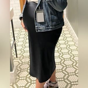 Ripe Maternity Lexie Satin Skirt in Navy